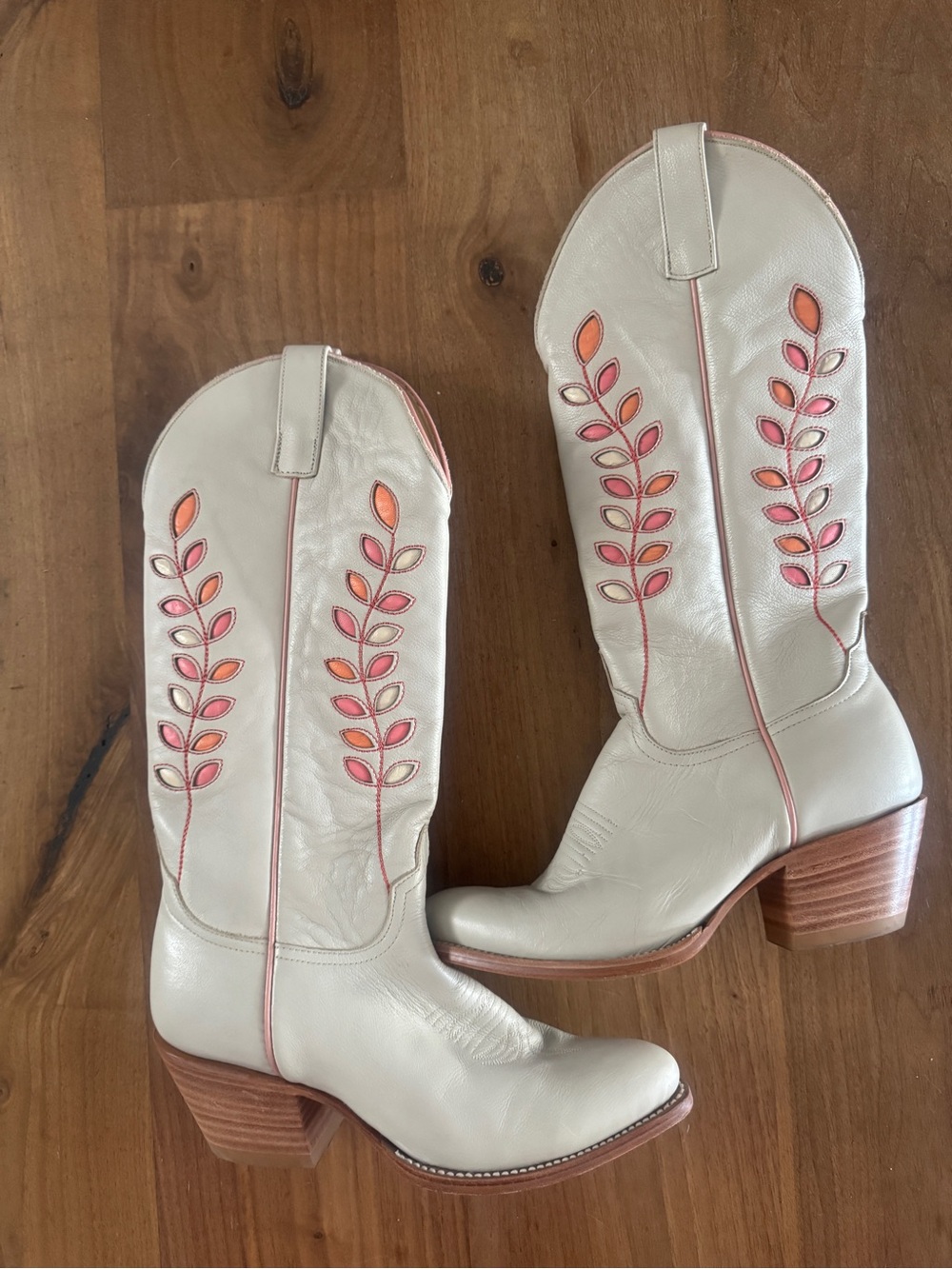 Macie Bean White Leather Women's western Boots w/ pink and orange leaves.